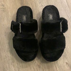Ugg Slides